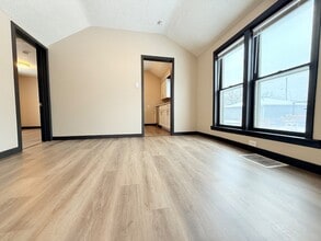 1923 Avenue B in Council Bluffs, IA - Building Photo - Building Photo