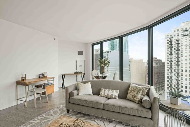 998 S State St in Chicago, IL - Building Photo - Building Photo