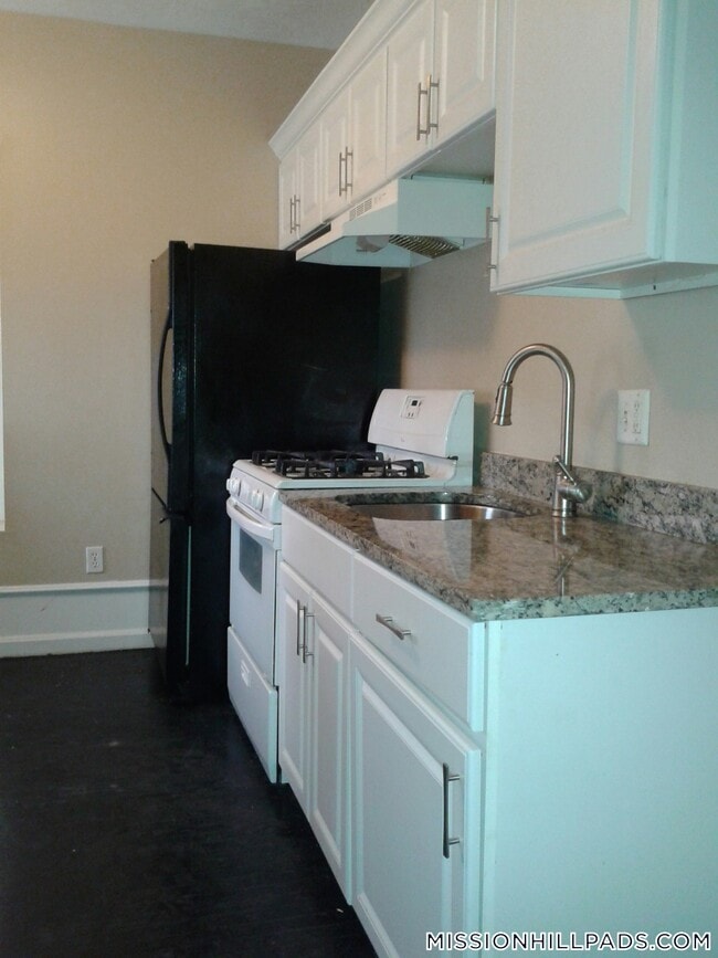 712 Shawmut Ave in Boston, MA - Building Photo - Building Photo