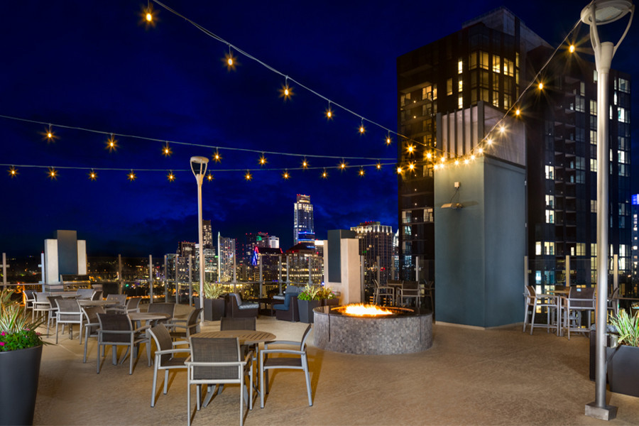 SkyHouse Austin in Austin, TX - Foto de edificio