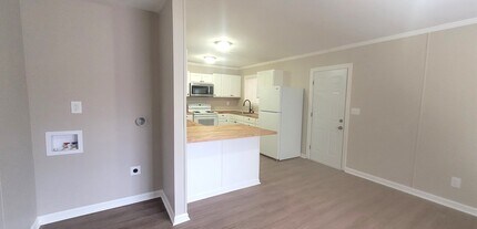 2 Atlas Ct in Greensboro, NC - Building Photo - Building Photo