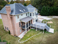 1710 Winding Creek Cir SW in Snellville, GA - Foto de edificio - Building Photo