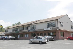 Damon Place in Northampton, MA - Building Photo