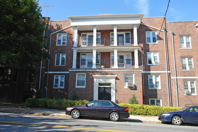 115 Tibbetts Rd in Yonkers, NY - Building Photo - Building Photo