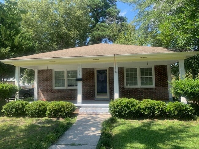 property at 207 E 12th St