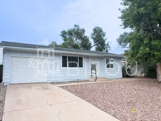 2206 E Fountain Blvd in Colorado Springs, CO - Building Photo - Building Photo