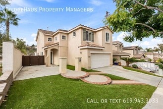 1048 Sunset Crossing Point in San Diego, CA - Building Photo - Building Photo