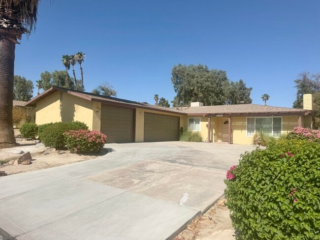 property at 43586 Virginia Ave