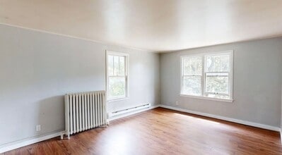 602 Townsend St in Midland, MI - Building Photo - Building Photo