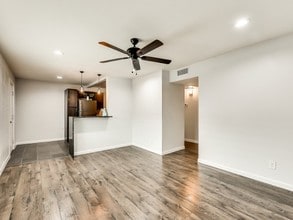 Links on Gaston in Dallas, TX - Building Photo - Building Photo