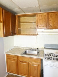 7 Washburn Ave photo'