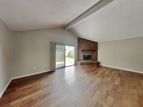 595 Charles Carroll St in Orange Park, FL - Building Photo - Building Photo