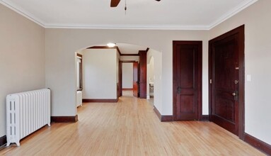 1610 Charles in St. Paul, MN - Building Photo - Building Photo