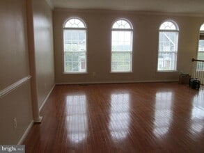 15689 William Bayliss Ct in Woodbridge, VA - Building Photo - Building Photo