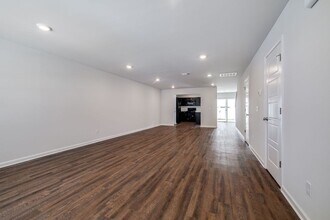 37 Red Robin Ct in Port Wentworth, GA - Building Photo - Building Photo