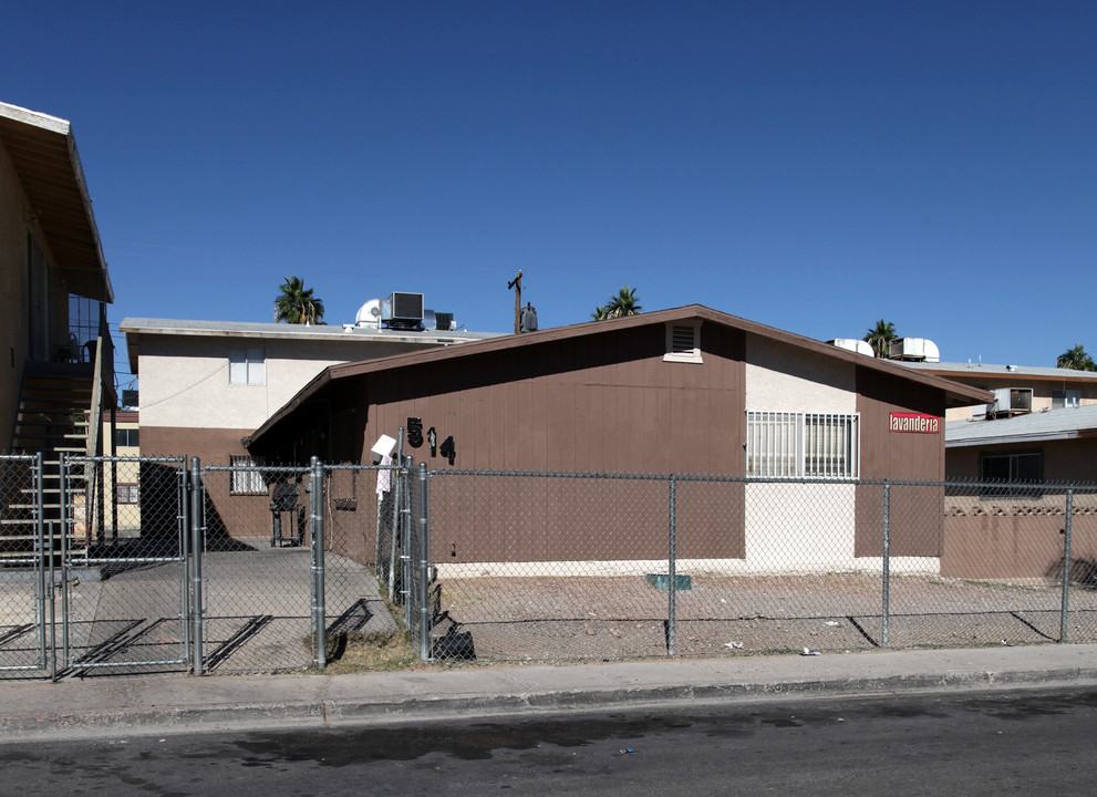 514 McKellar Cir in Las Vegas, NV - Building Photo