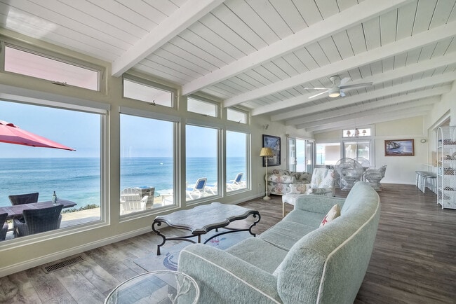 5185 Shore Dr-Unit -ID1248675P in Carlsbad, CA - Foto de edificio - Building Photo