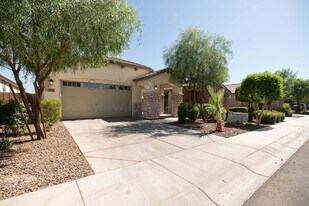 9129 W Sells Dr in Phoenix, AZ - Building Photo