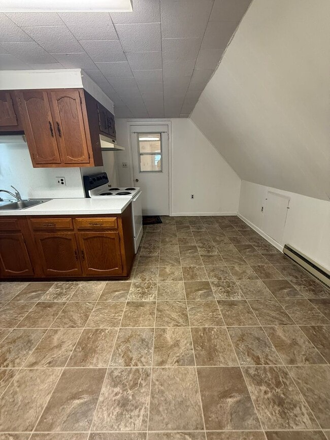 property at 619 Kraybill Church Rd