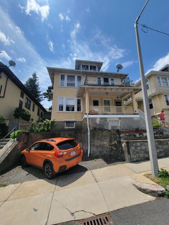 6 Boulevard Ter in Boston, MA - Building Photo