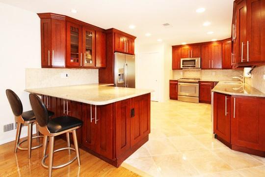 49 Henry St in Scarsdale, NY - Building Photo