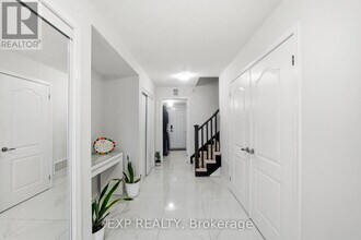 6 Toledo Ln in Brampton, ON - Building Photo - Building Photo