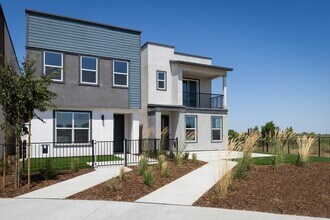 Cyrene at Meadowlands - Single Family Homes in Lincoln, CA - Building Photo - Building Photo