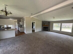 140 Oak Mesa in San Marcos, TX - Building Photo - Building Photo