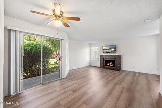 1748 Sinaloa Rd in Simi Valley, CA - Building Photo - Building Photo