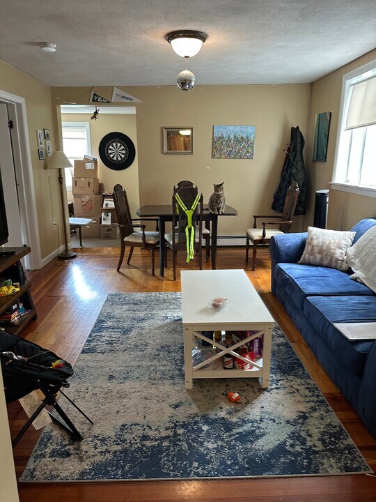 5 Lowden Ave, Unit MA 02144 in Somerville, MA - Building Photo