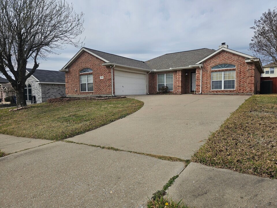 3516 Valley Forge Dr in Sachse, TX - Building Photo