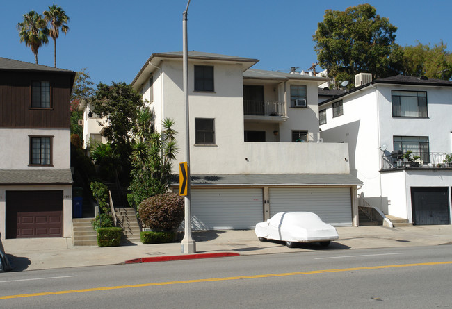 1959 S Beverly Glen Blvd in Los Angeles, CA - Building Photo - Building Photo