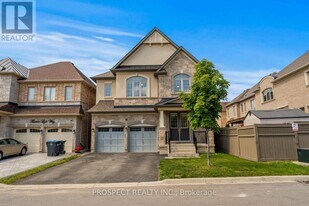 15 Lyle Wy in Brampton, ON - Building Photo