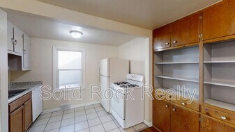 2437 E St Vrain St in Colorado Springs, CO - Building Photo