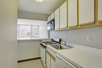 Towne House Apartments photo'