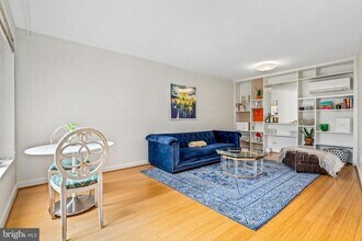 2639 15th St NW in Washington, DC - Building Photo - Building Photo
