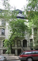 14 W 95th St in New York, NY - Building Photo