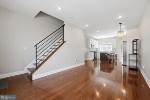 1232 Webster St in Philadelphia, PA - Building Photo