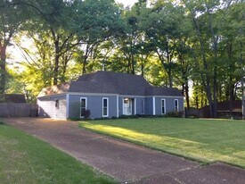 89 Ericson Rd in Memphis, TN - Building Photo