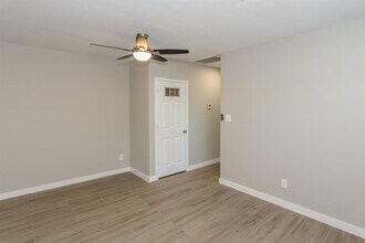 203 N Milby St-Unit -3 in Houston, TX - Building Photo - Building Photo