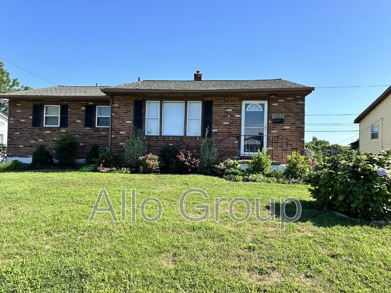 23 Freeport Rd in New Castle, DE - Building Photo