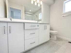 137 Red Embers Link NE in Calgary, AB - Building Photo - Building Photo