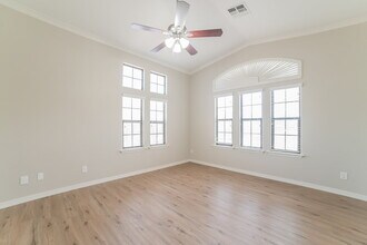 2302 W Jake Haven in Phoenix, AZ - Foto de edificio - Building Photo