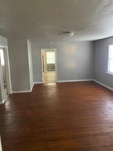 123 Wingate Rd in Woodville, TX - Building Photo - Building Photo