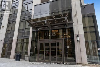 9085-9085 Jane St in Vaughan, ON - Building Photo - Building Photo