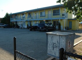 440 N Fairoaks Ave in Sunnyvale, CA - Building Photo