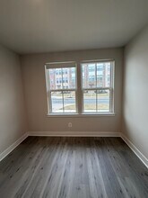 2816 Toles Park Dr in Suitland, MD - Foto de edificio - Building Photo