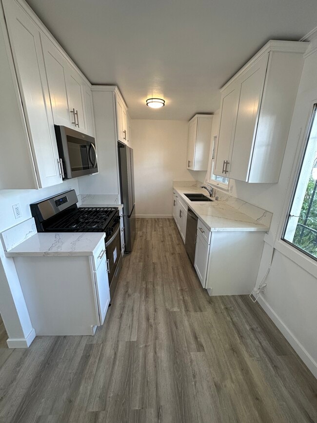 8270 Norton Ave, Unit 1