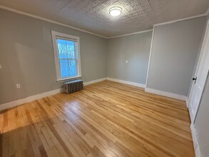 41 Knapp St in Livermore Falls, ME - Building Photo - Building Photo