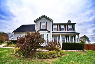 2627 Holly Rock Dr in Clarksville, TN - Building Photo